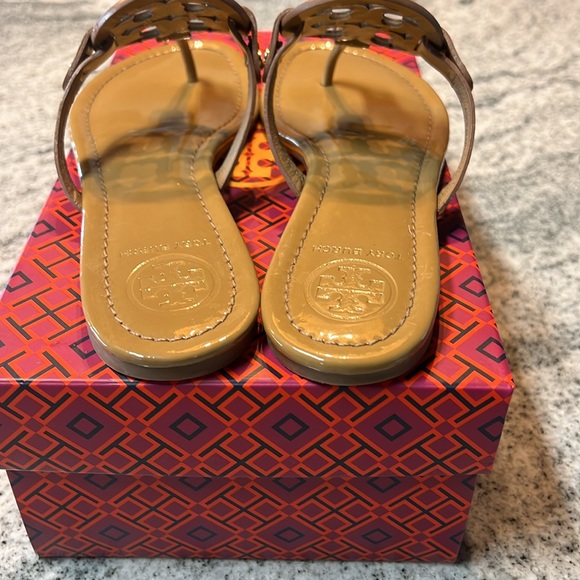 Like New/In Box Tory Burch Robinson Miller sandals - Picture 3 of 5
